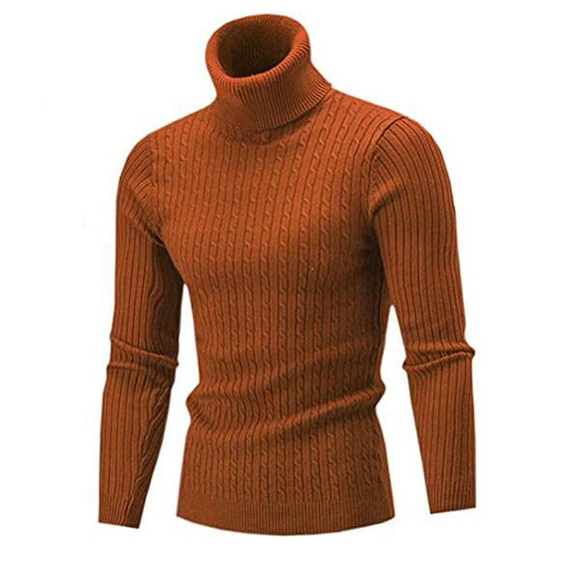 Un pull côtelé à col roulé de couleur orange pour homme, idéal pour les journées fraîches d'automne ou d'hiver.