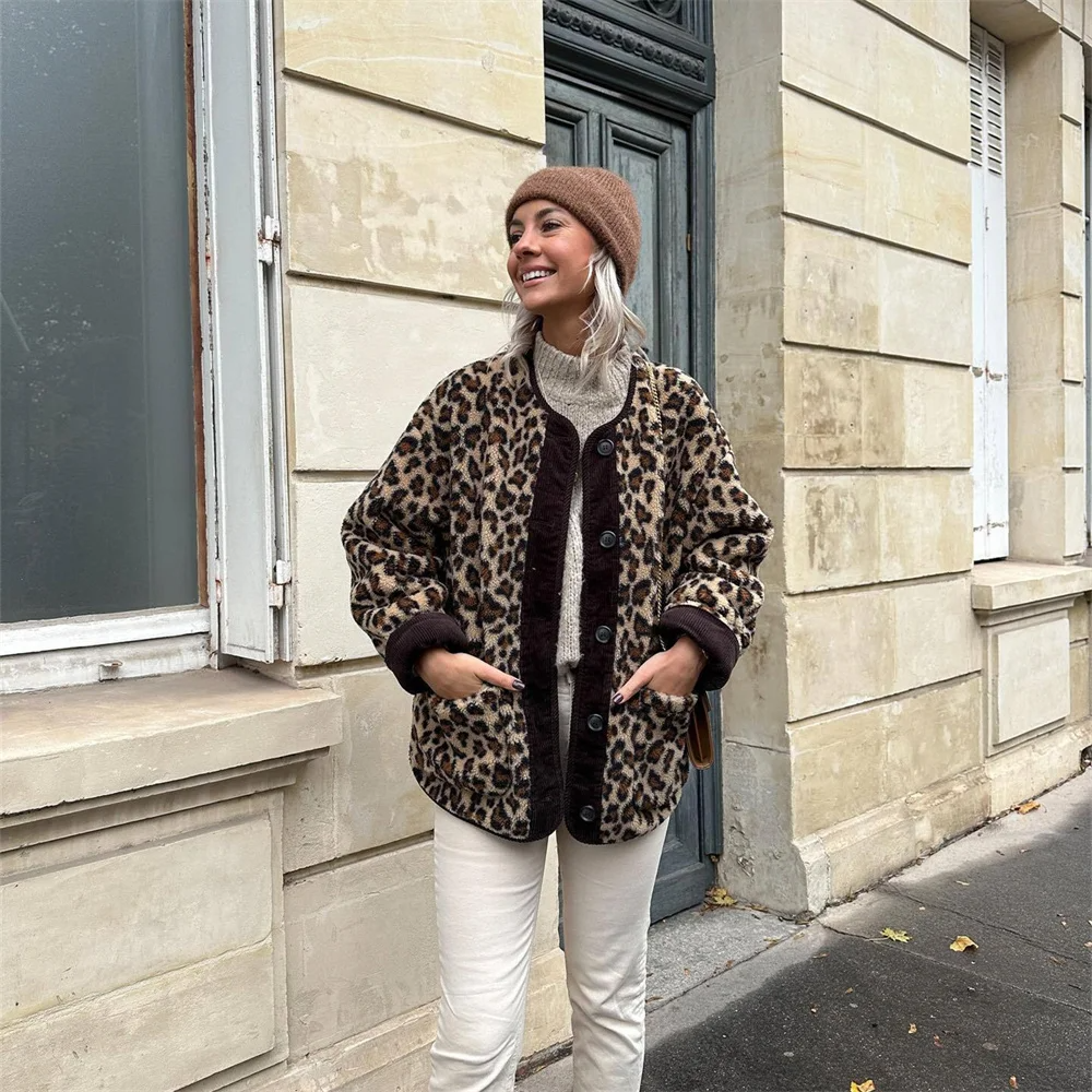 Camille | Veste léopard chic pour femmes | Courte