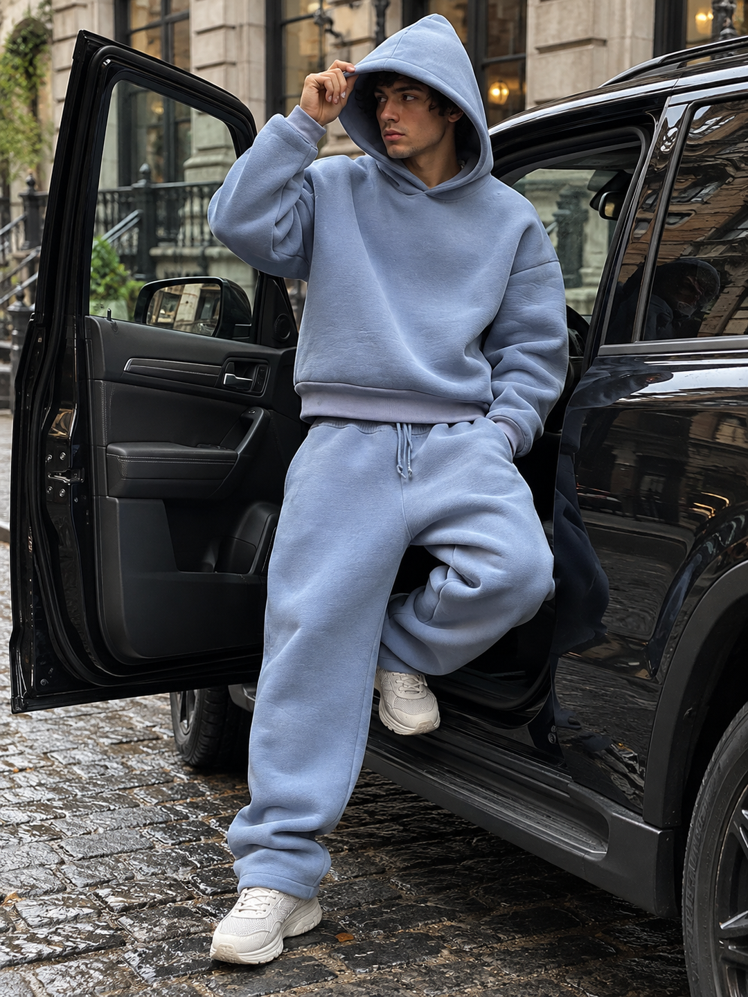 Oversized herenset met capuchon en joggingbroek met trekkoord