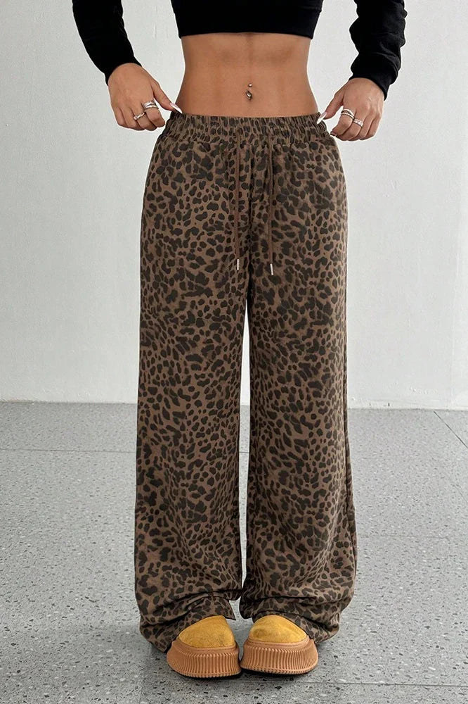 Women's Wide-Leg Pants - Leopard Print, Relaxed Fit with Pockets