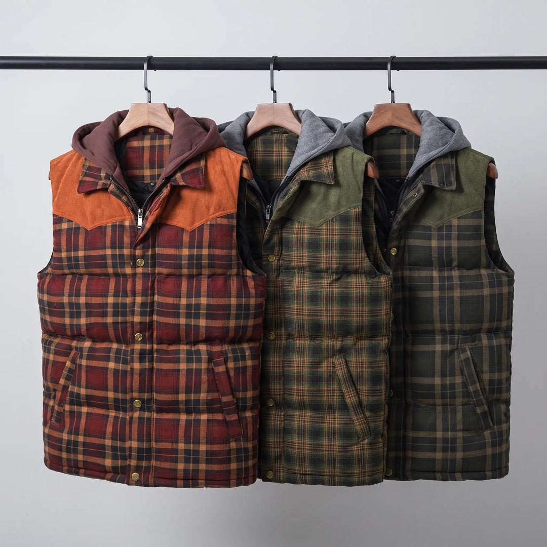 Herengewatteerd vest met capuchon, ruitpatroon en knopen