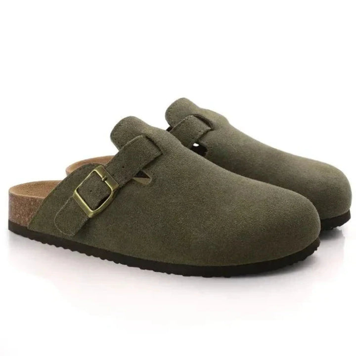 Mocassins Edmond pour homme style 'old money', design épuré et finition soignée pour un look intemporel et raffiné.