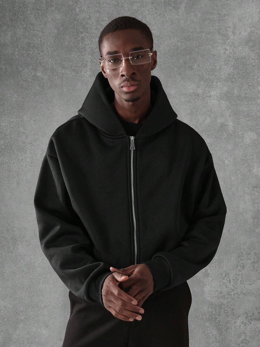 Kurzer Herren-Kapuzenpullover mit Reißverschluss, Kordelzug und Vordertaschen
