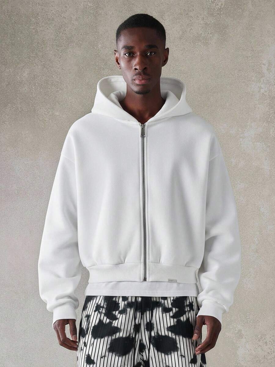 Kurzer Herren-Kapuzenpullover mit Reißverschluss, Kordelzug und Vordertaschen