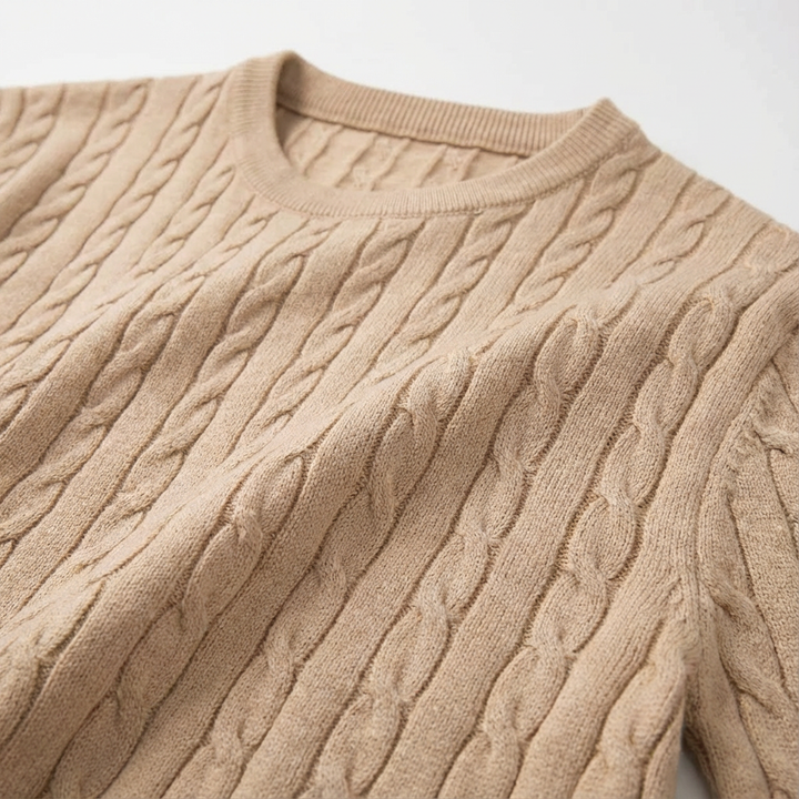 Maglione da donna in lana con motivo a trecce e collo rotondo