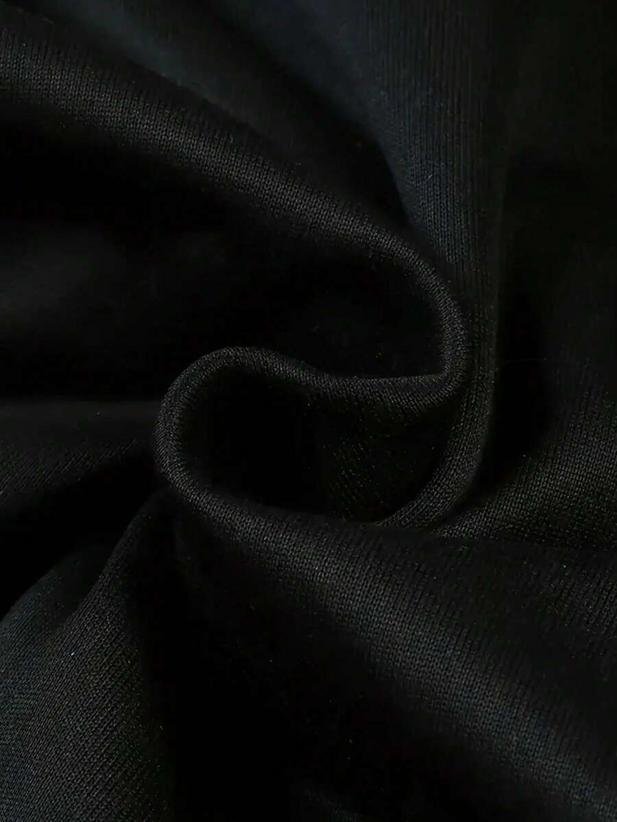 Men’s zip-up hoodie with drawstring and front pockets