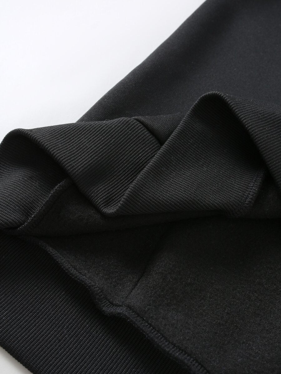 Herren-Trainingsanzug mit Kapuze, Reißverschluss und Hose mit Schaumstoff-Buchstabenprint