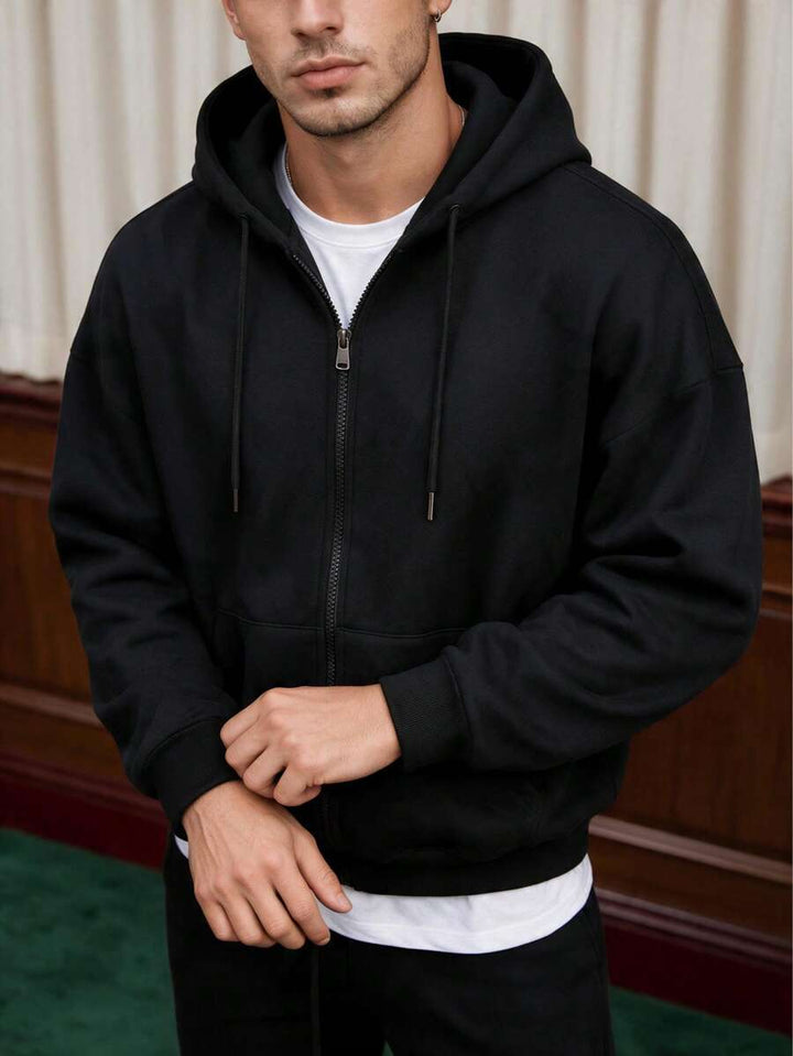 Men’s zip-up hoodie with drawstring and front pockets