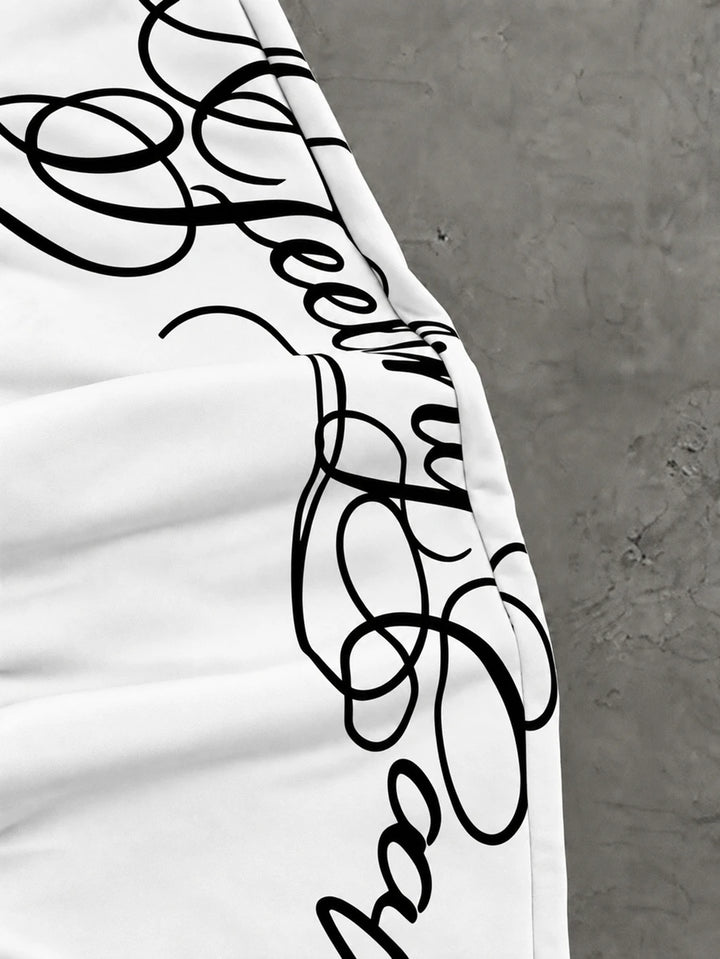 Herren-Trainingsanzug mit Rundhalsausschnitt, Gothic-Print und weiter Hose