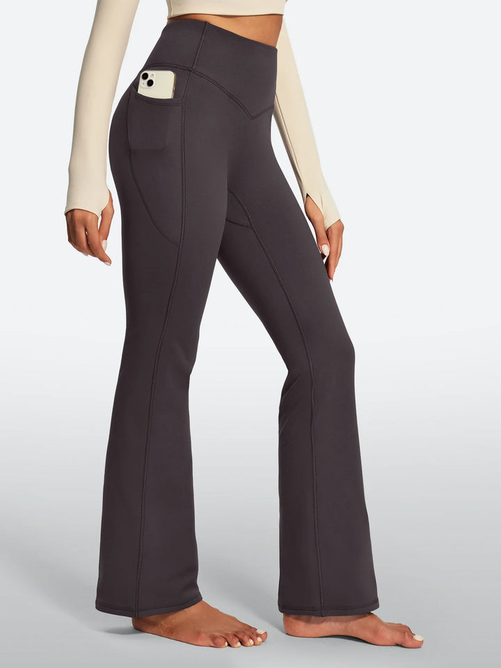 Women's Fleece-Lined Flared Yoga Pants with Pockets