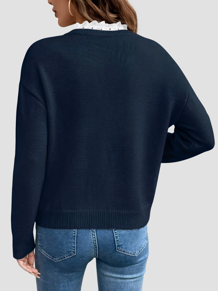Pull en Maille Col Dentelle à Décolleté V