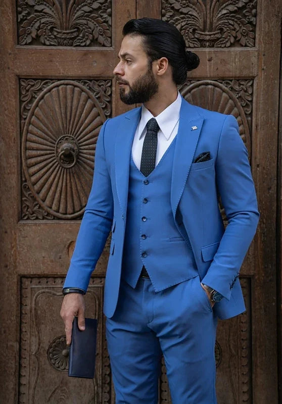 Costume Trois Pièces Homme Coupe Slim avec Col Notch et Gilet Quatre Boutons