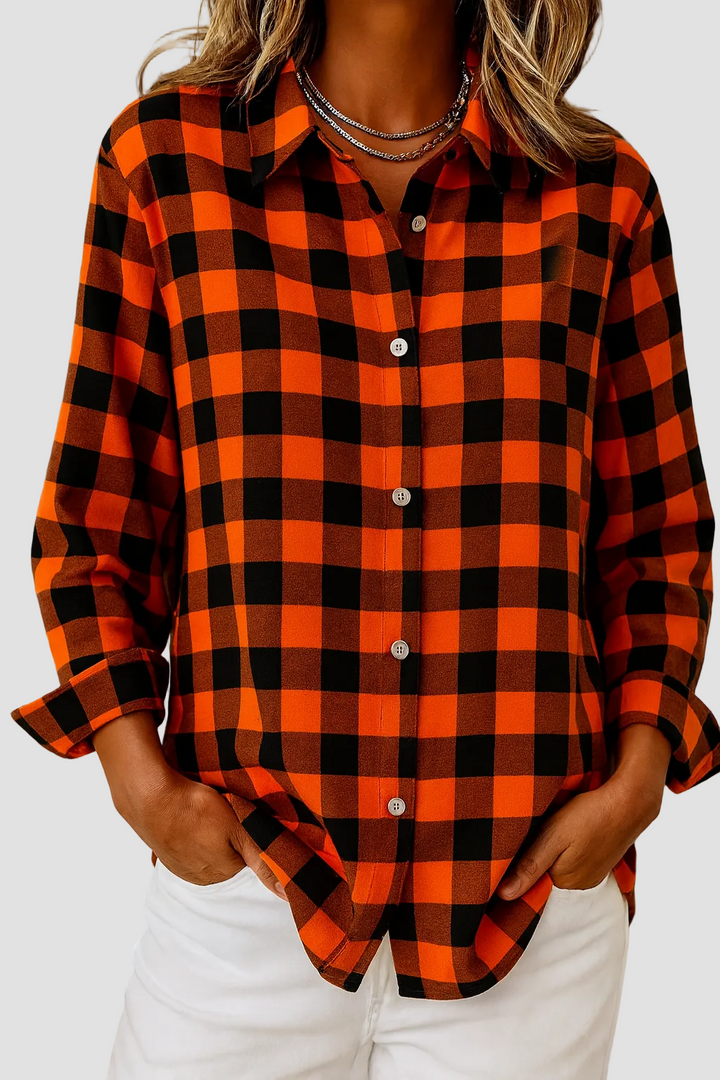 Chemise à carreaux avec col rabattu et manches longues