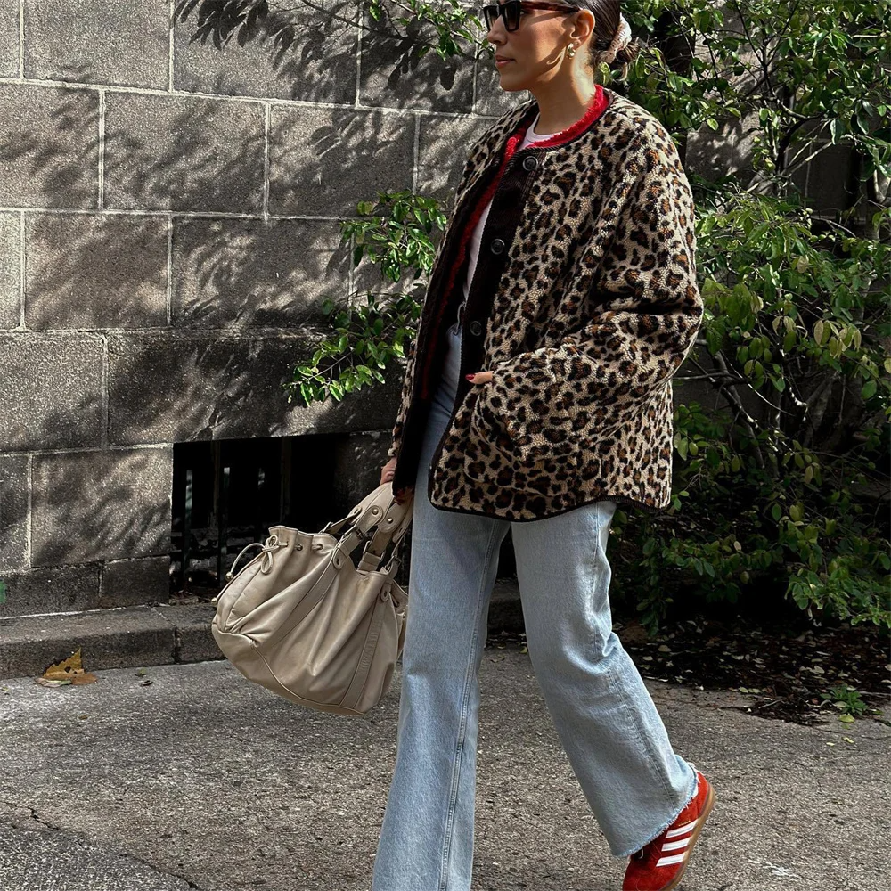 Camille | Veste léopard chic pour femmes | Courte