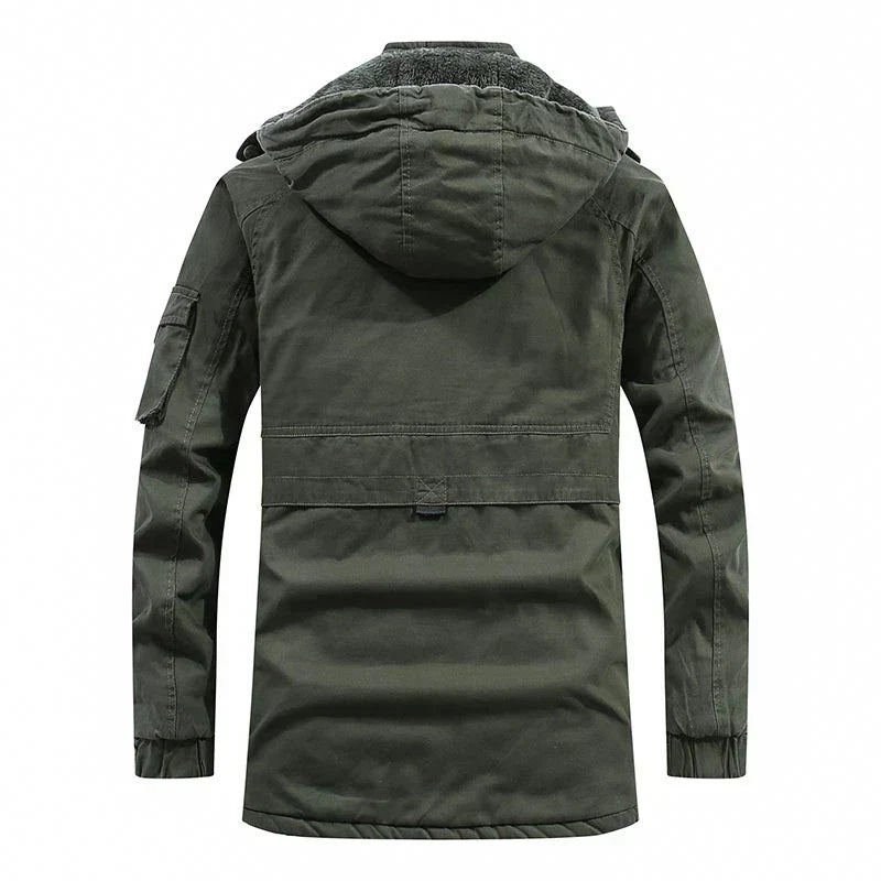 Parka lunga con cappuccio e fodera in pile da uomo