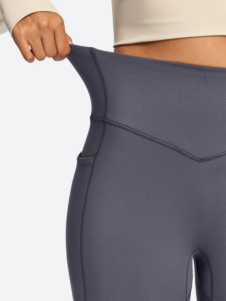 Women's Fleece-Lined Flared Yoga Pants with Pockets