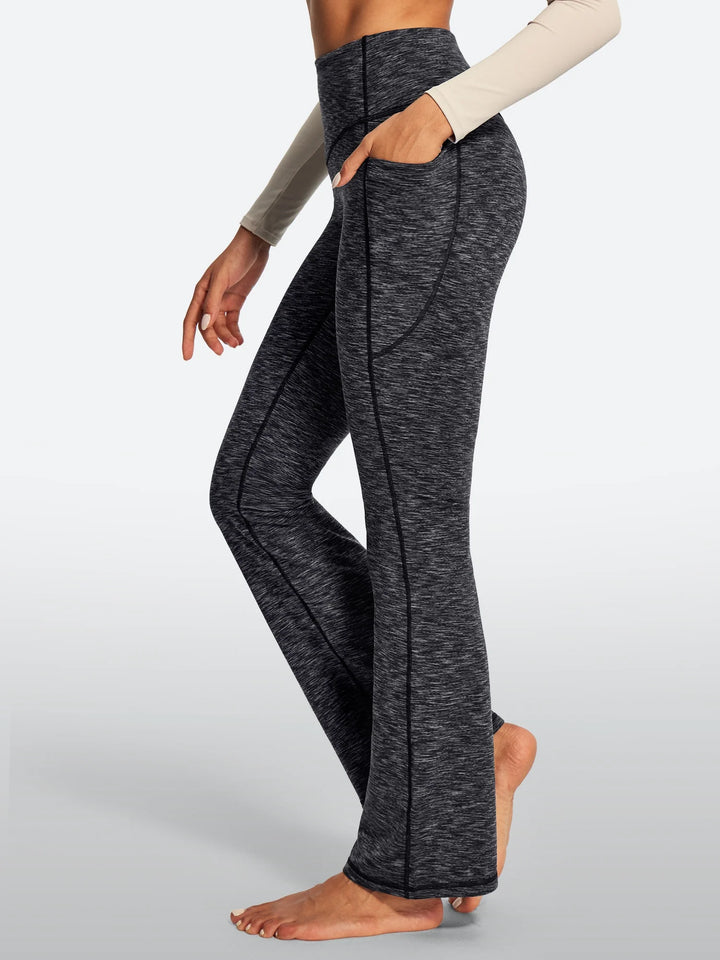 Women's Fleece-Lined Flared Yoga Pants with Pockets