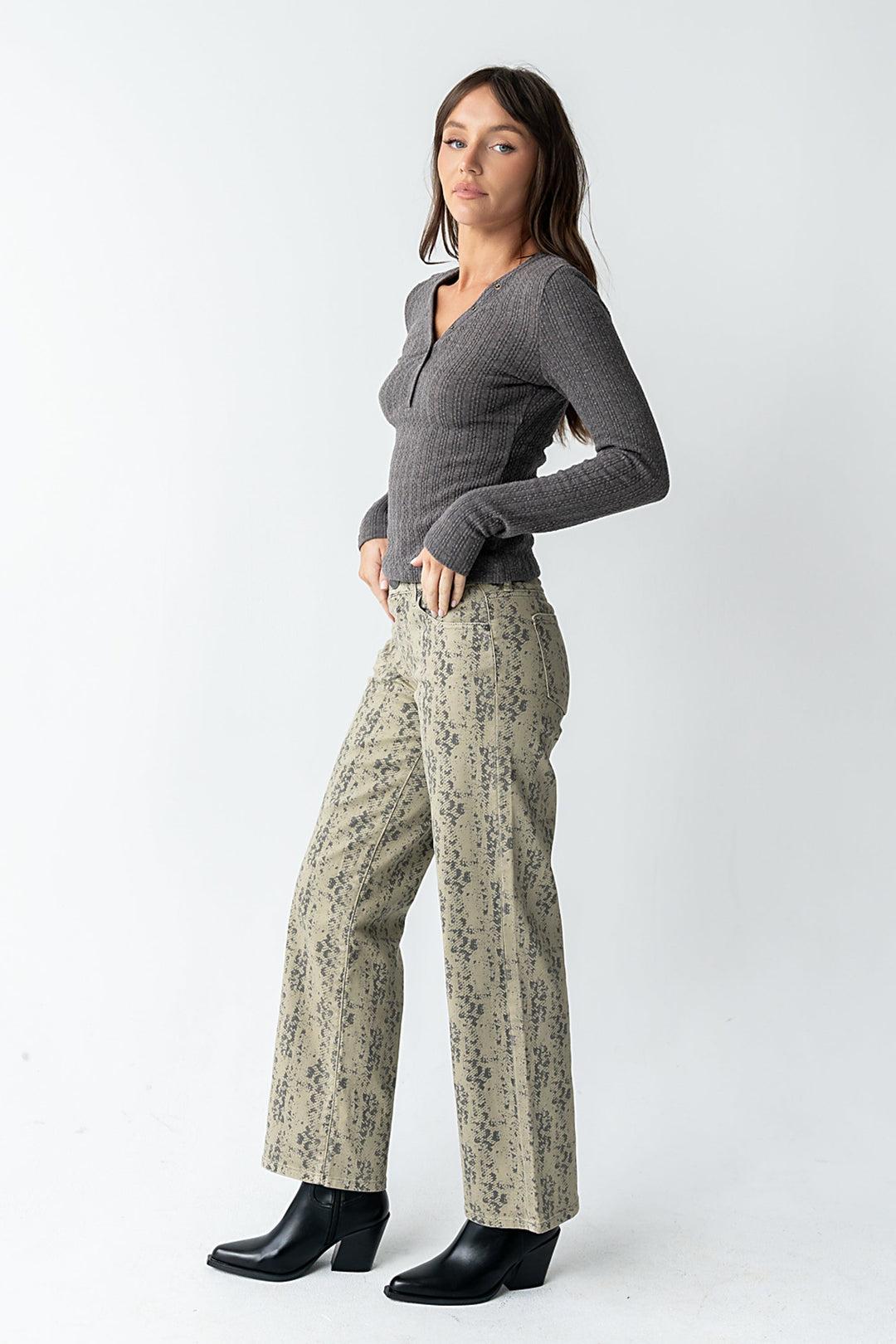 Jean Droit Femme – Imprimé Serpent en Coton Mélangé