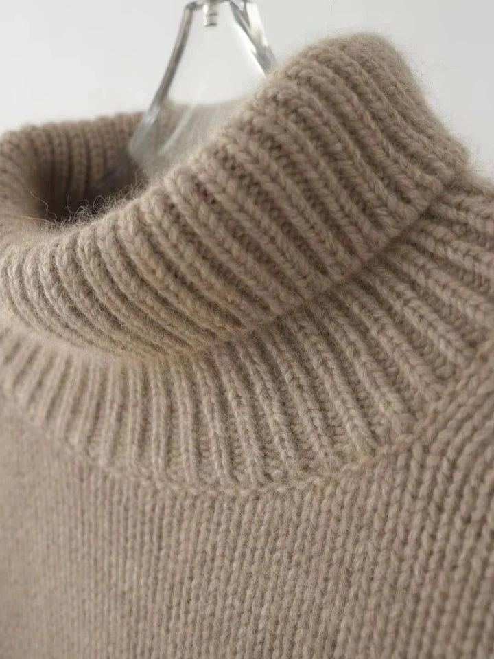 Lisette | Pull Col Roulé Intemporel en Cachemire
