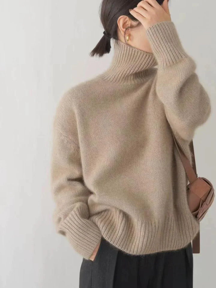 Lisette | Pull Col Roulé Intemporel en Cachemire