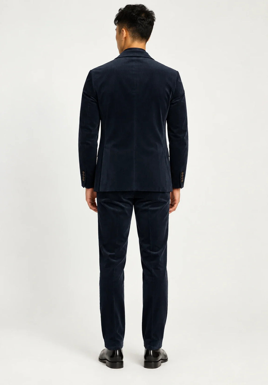 Abito da uomo a due pezzi slim fit in velluto a coste con revers a lancia e taschino sul petto
