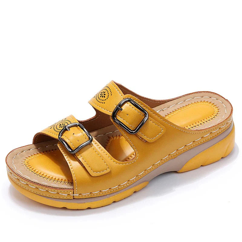 Sandales Aurore pour femme souples et orthopédiques, semelle ergonomique avec amorti optimal pour usage quotidien.