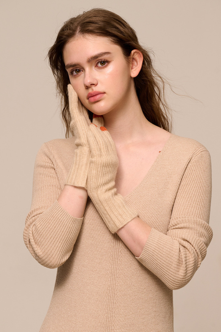 Guanti da donna in misto cashmere – maglia a coste con polsino lungo