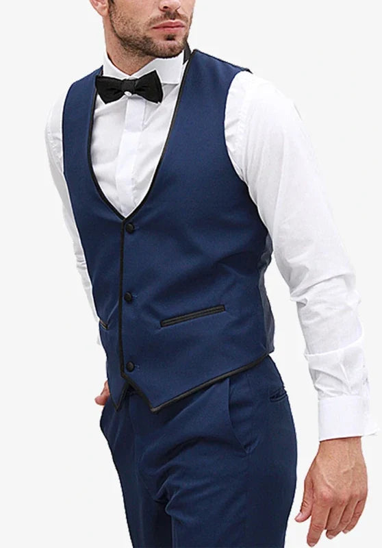 Costume Trois Pièces Homme Coupe Slim avec Col Peak en Satin et Gilet Cinq Boutons