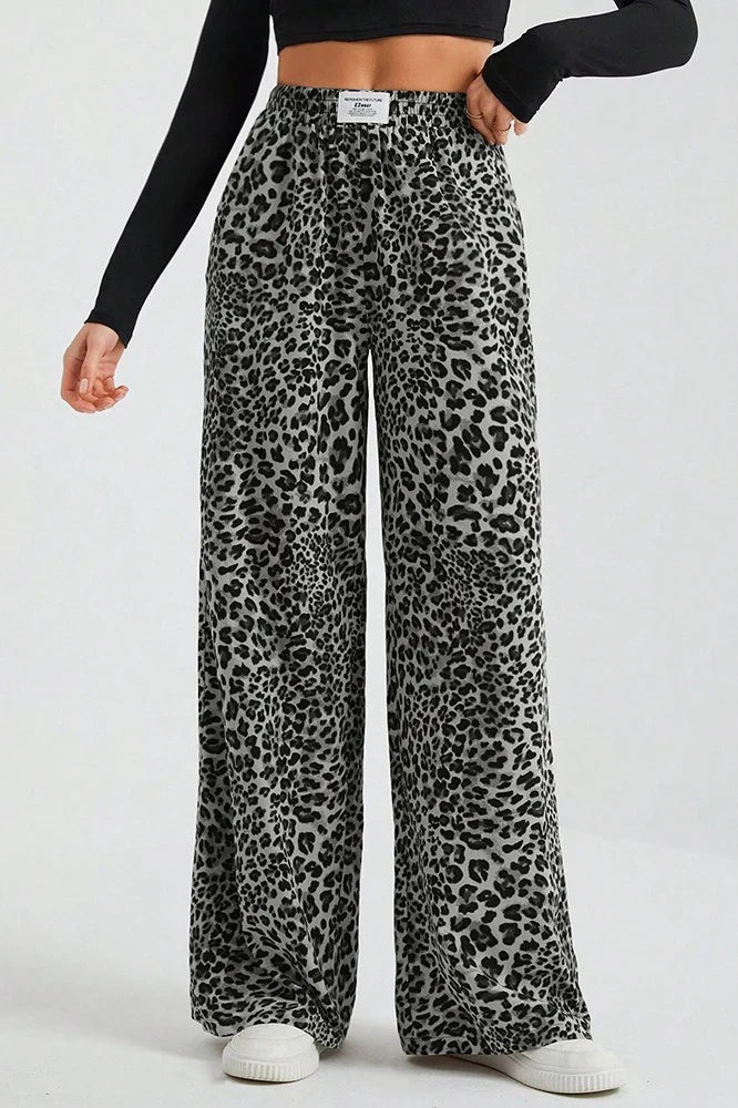 Women's Wide-Leg Pants - Leopard Print, Relaxed Fit with Pockets