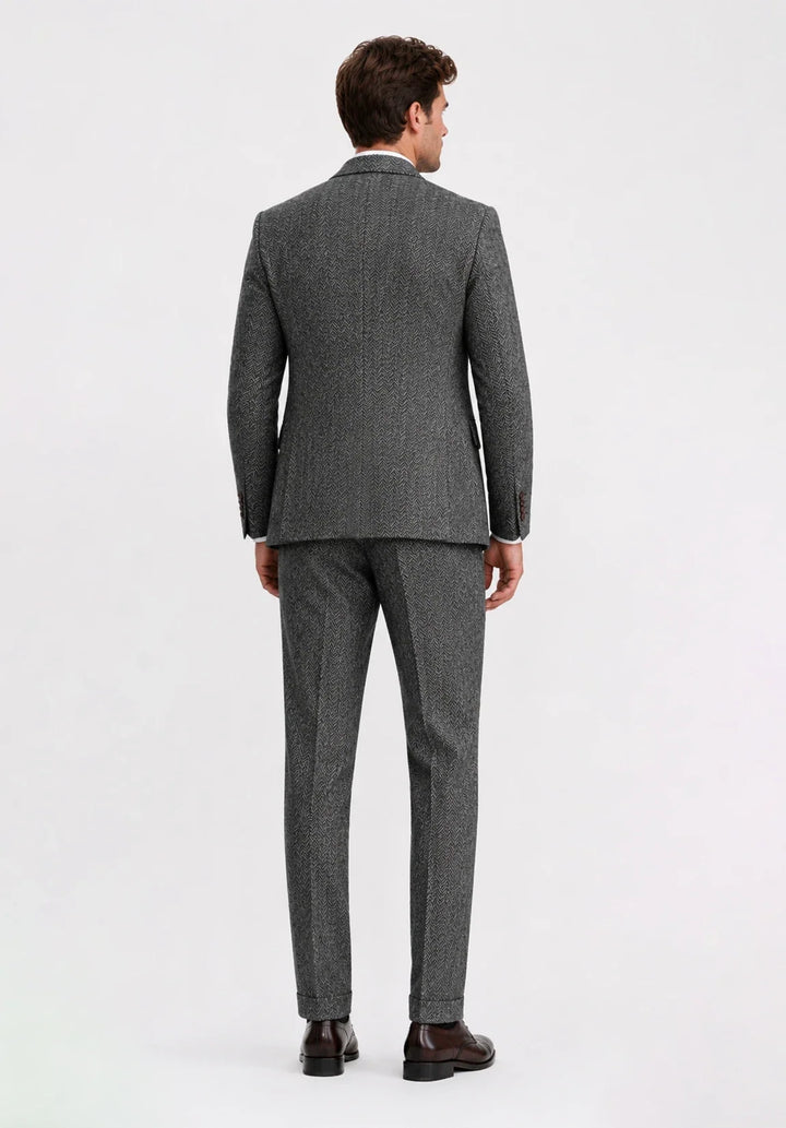 Completo uomo tre pezzi slim fit a spina di pesce con gilet abbottonato