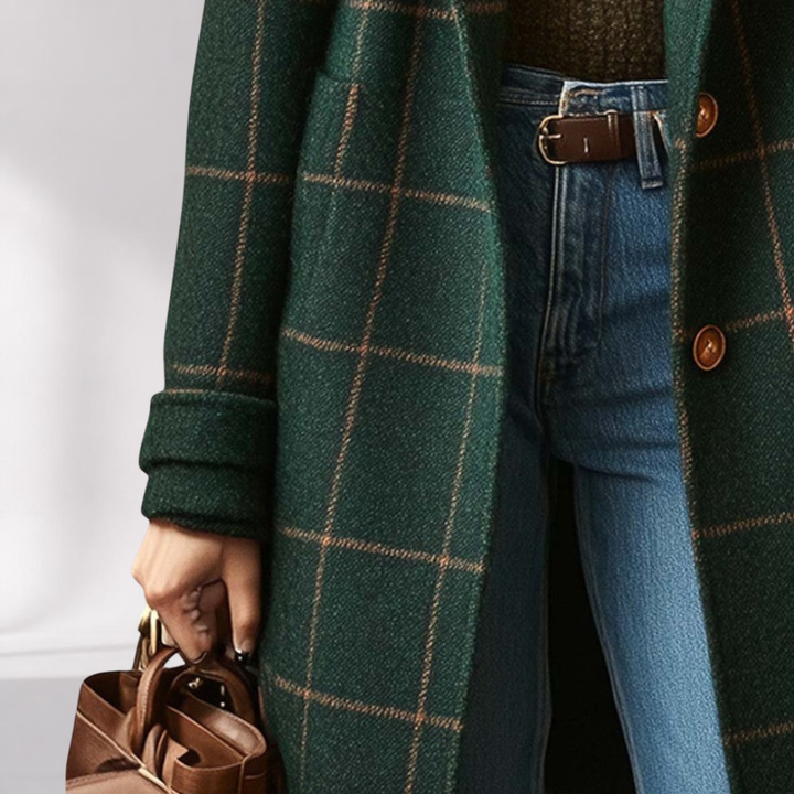 Manteau à Carreaux Femme – Coupe Cintrée et Fermeture Boutonnée