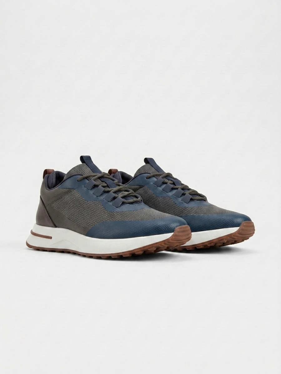 Baskets Homme Bleu Marine Fused Mesh Basses de Marche avec Semelle Blanche