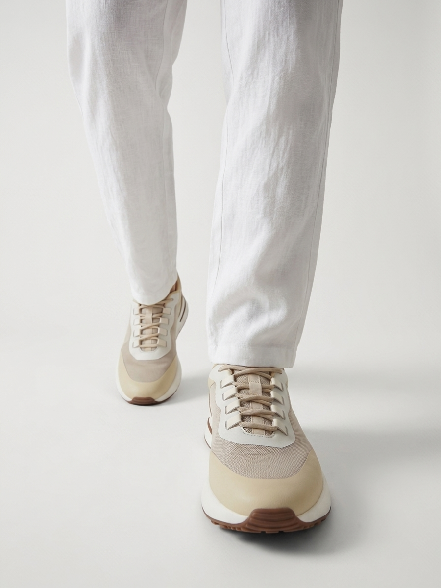 Baskets Homme Abricot Fused Mesh Basses de Marche avec Semelle Blanche