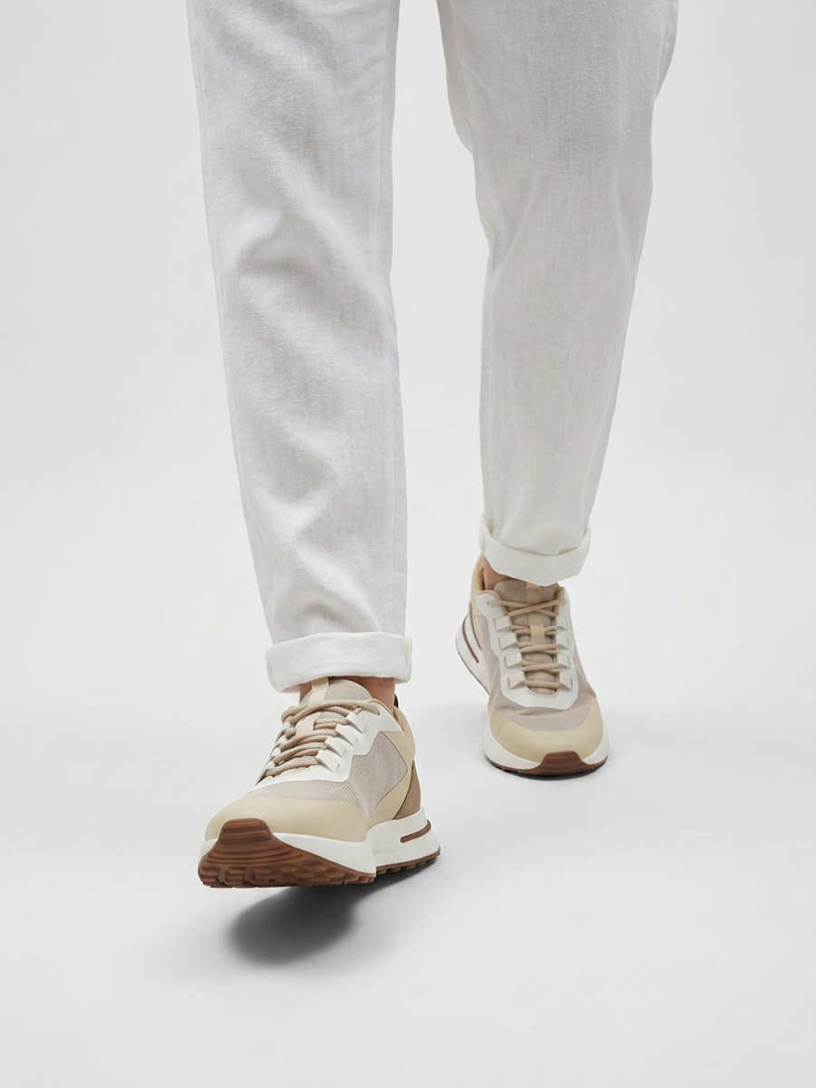 Baskets Homme Abricot Fused Mesh Basses de Marche avec Semelle Blanche