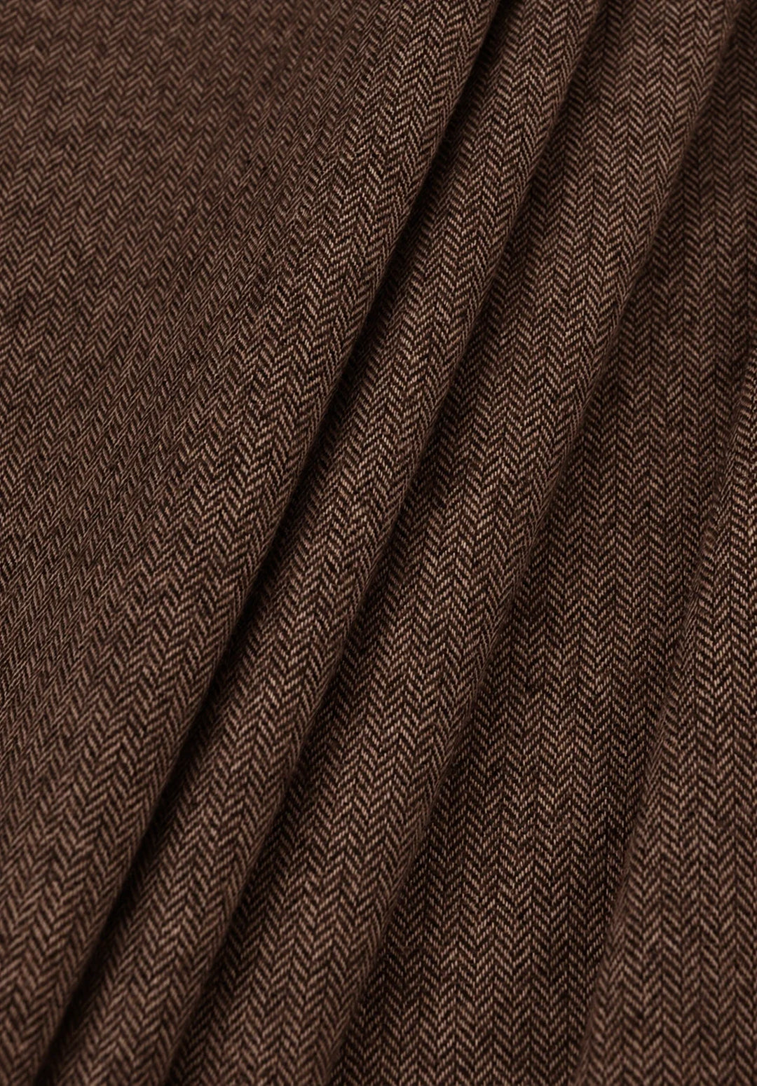 Costume Deux Pièces Homme Coupe Regular en Chevrons avec Veste Croisée et Col Peak