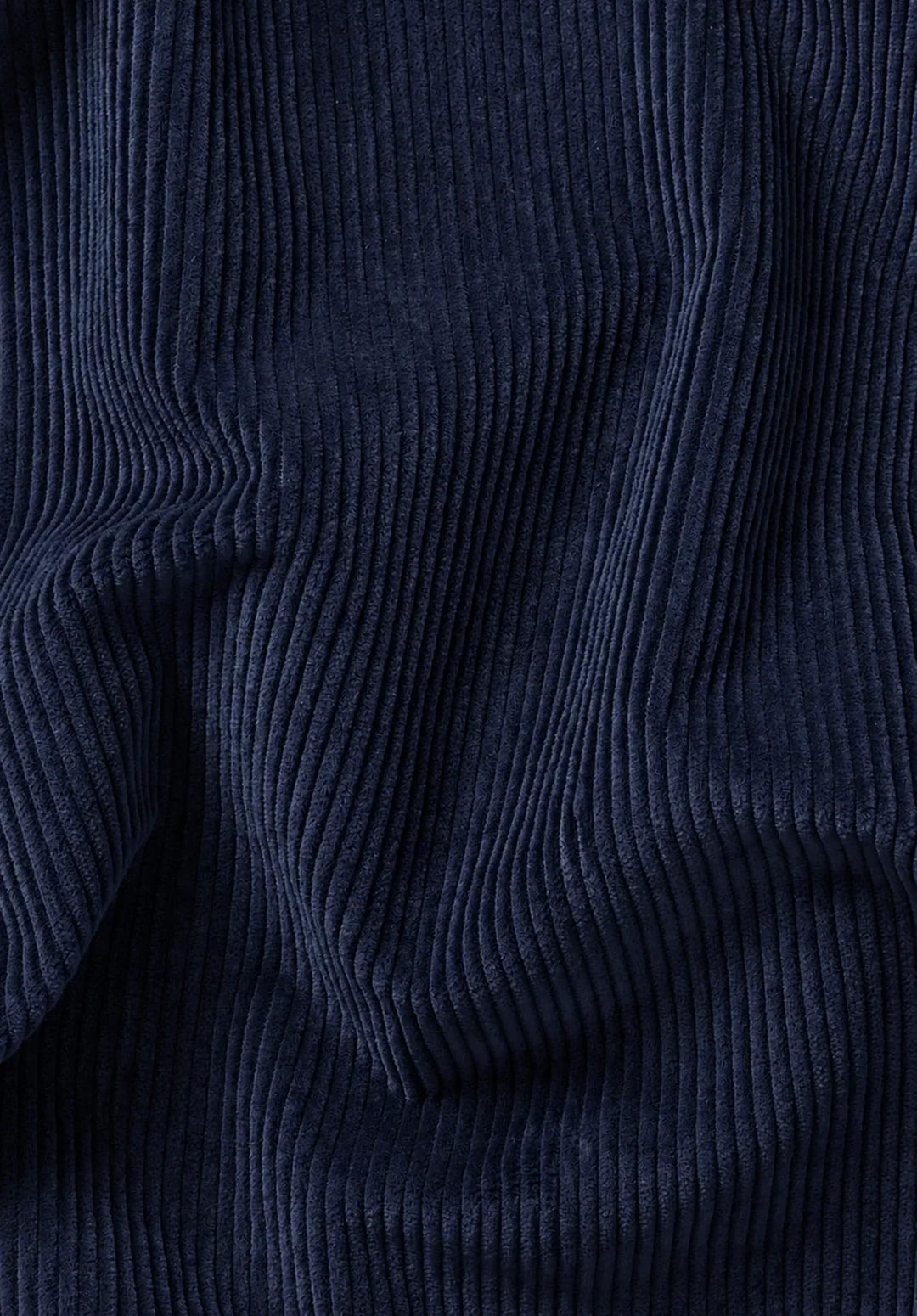 Abito da uomo a due pezzi slim fit in velluto a coste con revers a lancia e taschino sul petto