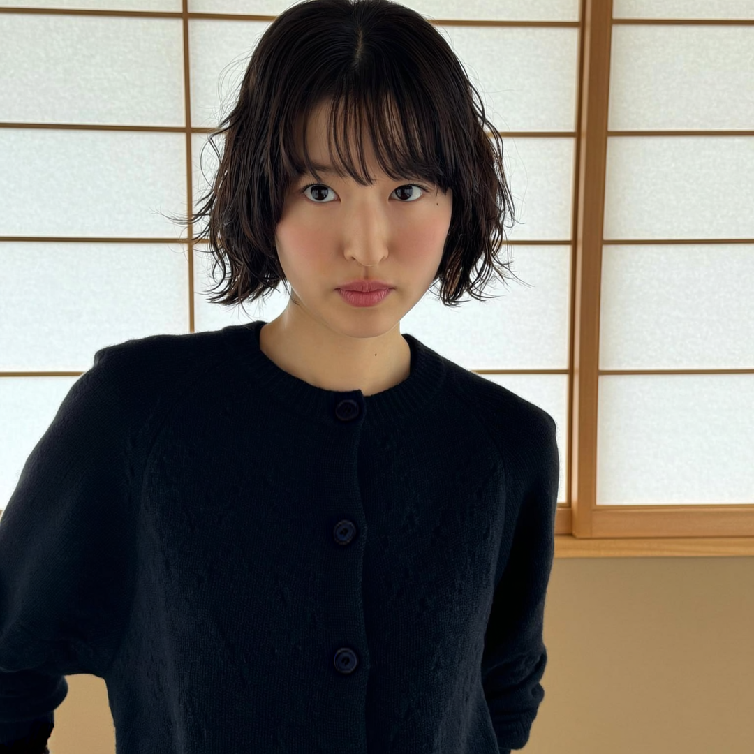 Women's Button-Up Knit Cardigan with a Crew Neck and Puff Sleeves