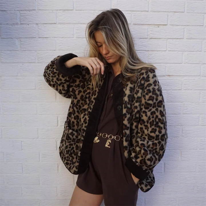 Camille | Veste léopard chic pour femmes | Courte