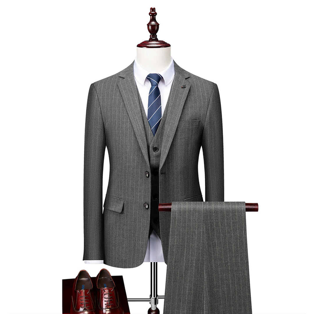 Costume Rayé Invité À Un Mariage Pour Homme  | 3 Pièces