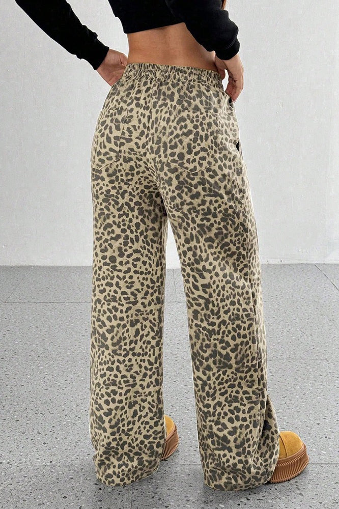 Women's Wide-Leg Pants - Leopard Print, Relaxed Fit with Pockets