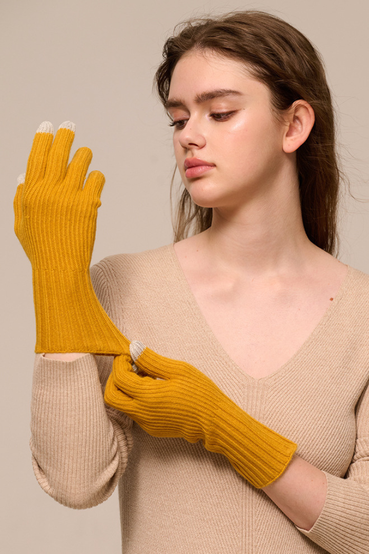 Guanti da donna in misto cashmere – maglia a coste con polsino lungo