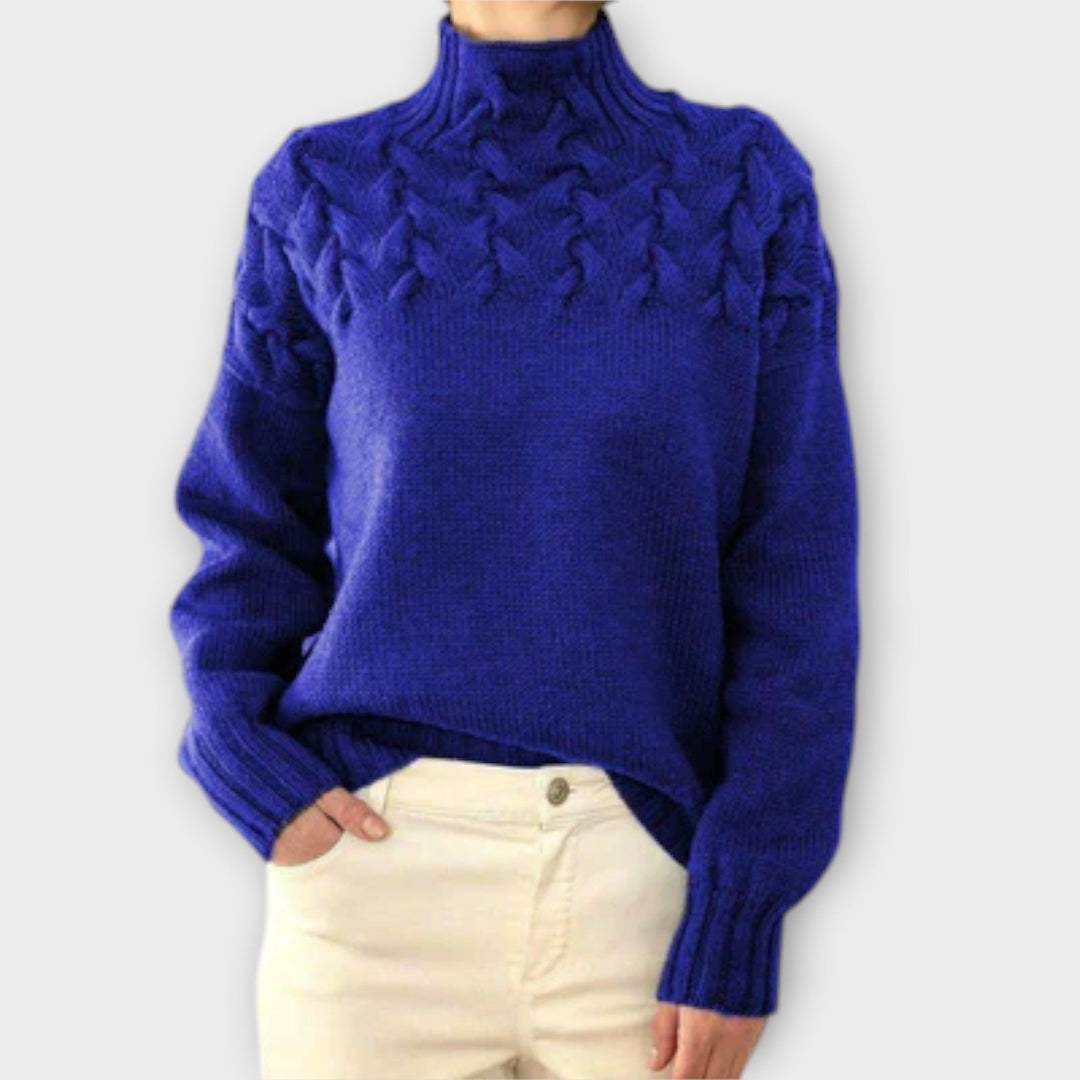 Pull Femme Noir en Maille Torsadée – Col Haut Coupe Décontractée