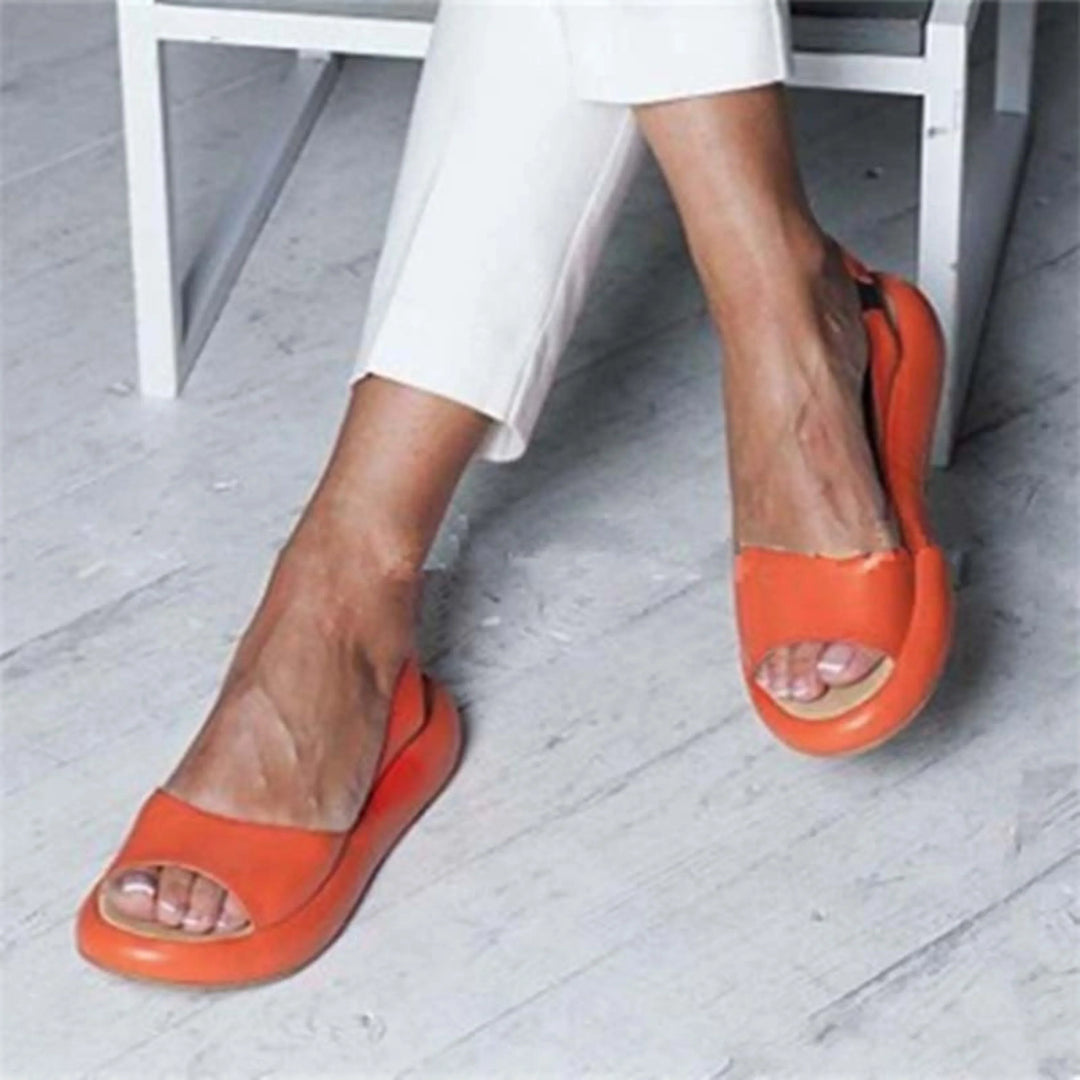 Sandales Émilie pour femme légères et estivales, design simple et confortable adapté aux journées chaudes et sorties d'été.