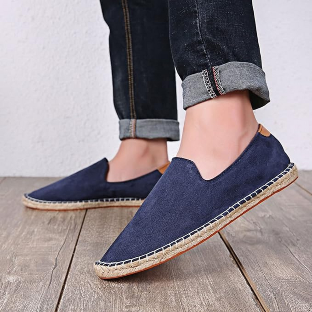 Espadrilles Aristide pour homme en toile respirante, semelle légère et souple, modèle estival adapté aux sorties décontractées.