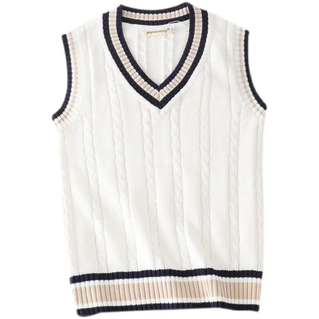 Gilet sans manches pour homme de couleur blanche, avec des détails en côtes et des bords en contraste bleu marine et beige. Un modèle moderne et élégant, parfait pour compléter une tenue décontractée ou un style preppy.