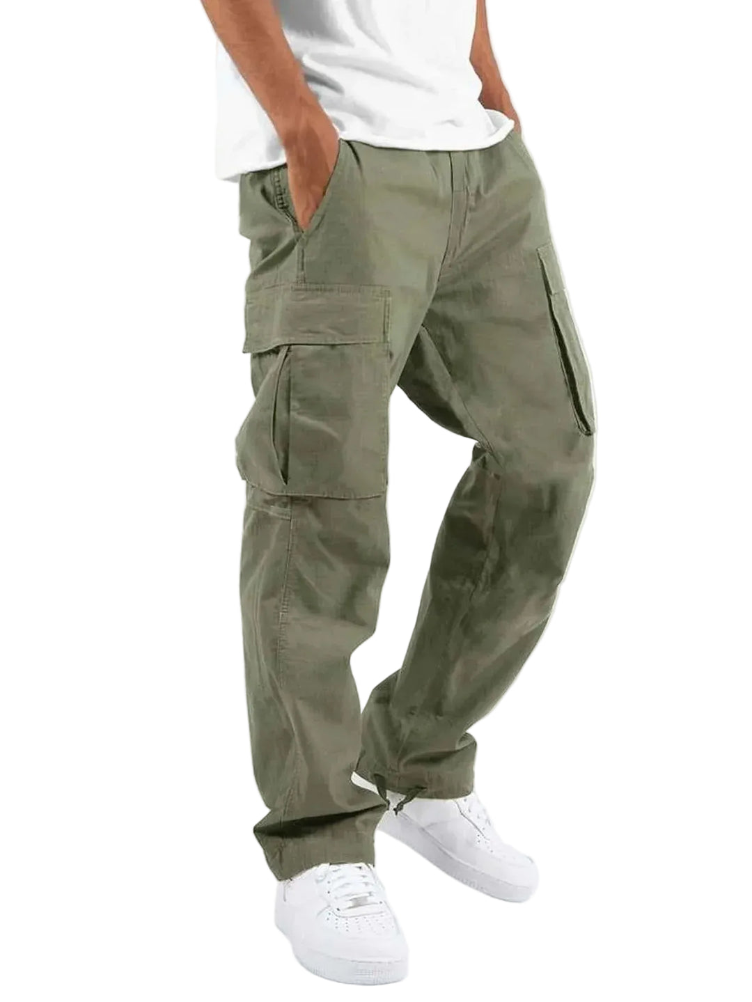 Homme portant le pantalon droit Aymeric pour hommes, style cargo vert kaki avec poches latérales, coupe droite confortable et bas ajustables, associé à un t-shirt blanc et des baskets blanches look tendance et décontracté.