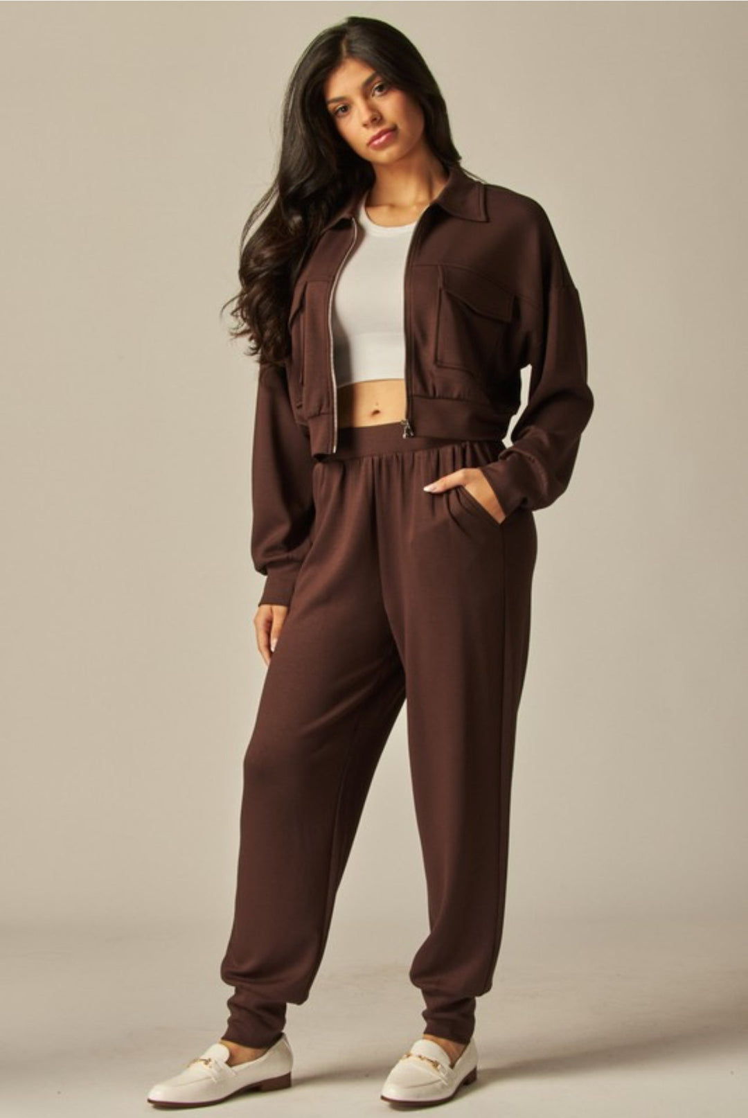 Ensemble Femme Deux Pièces Veste Courte Boutonnée Et Pantalon De Jogging