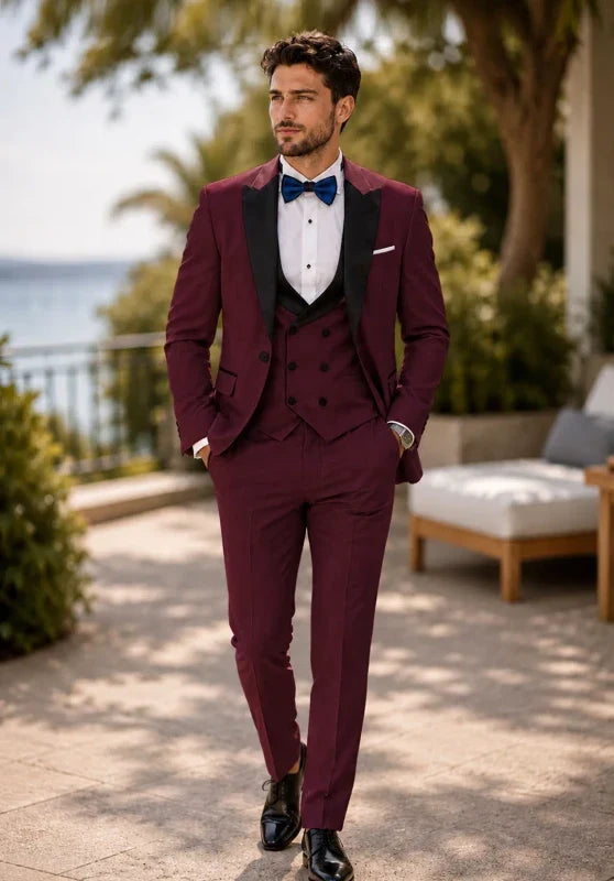 Costume Trois Pièces Homme Coupe Classique avec Col Contrastant et Gilet Croisé