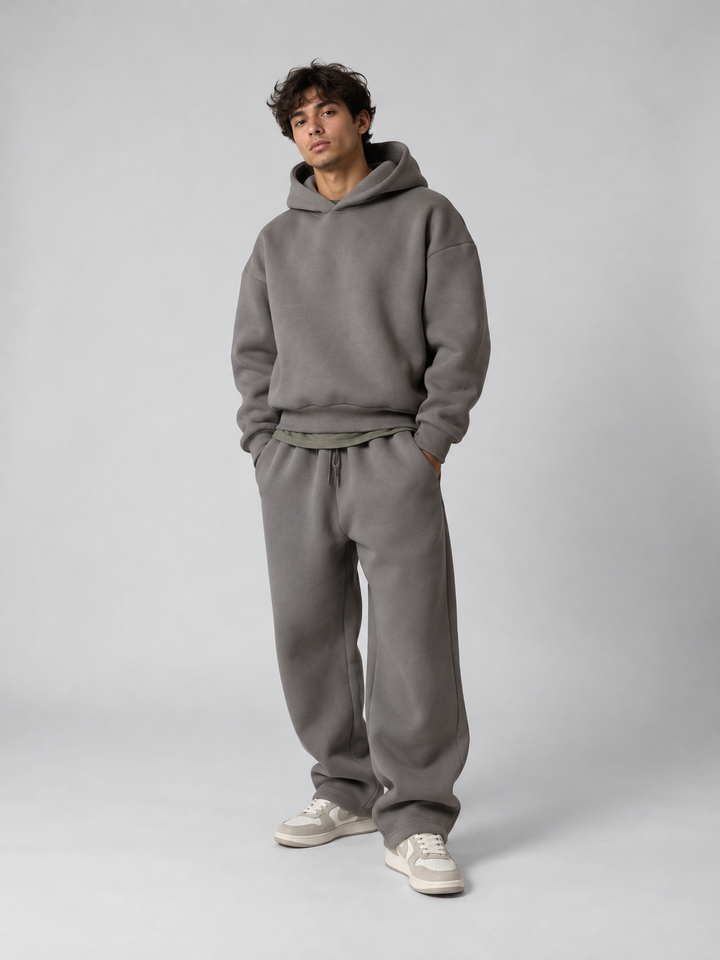 Oversized herenset met capuchon en joggingbroek met trekkoord