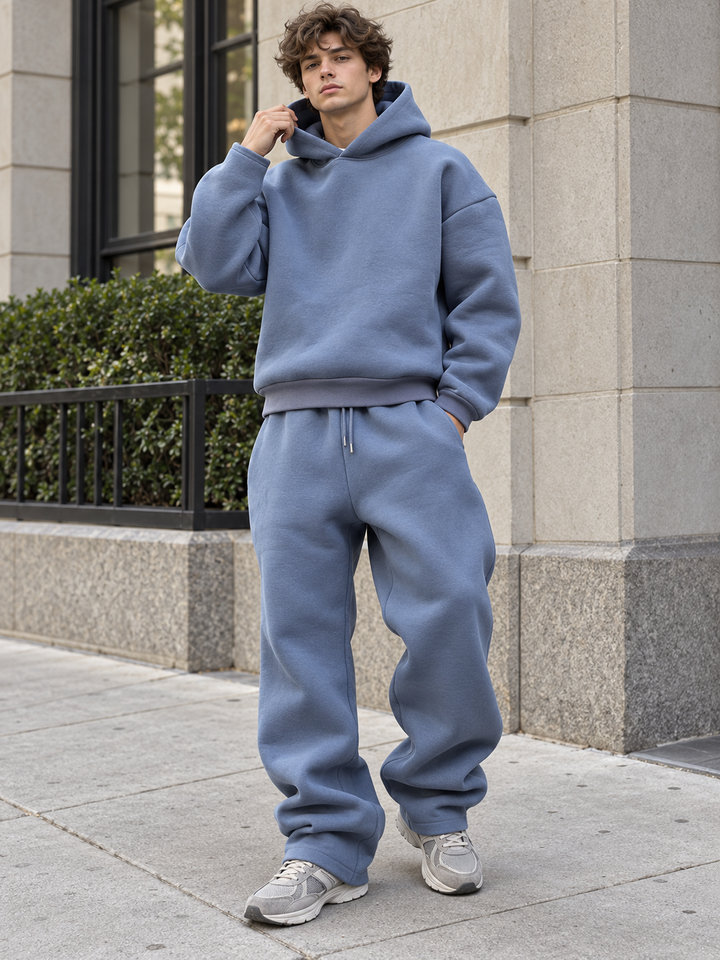 Oversized herenset met capuchon en joggingbroek met trekkoord